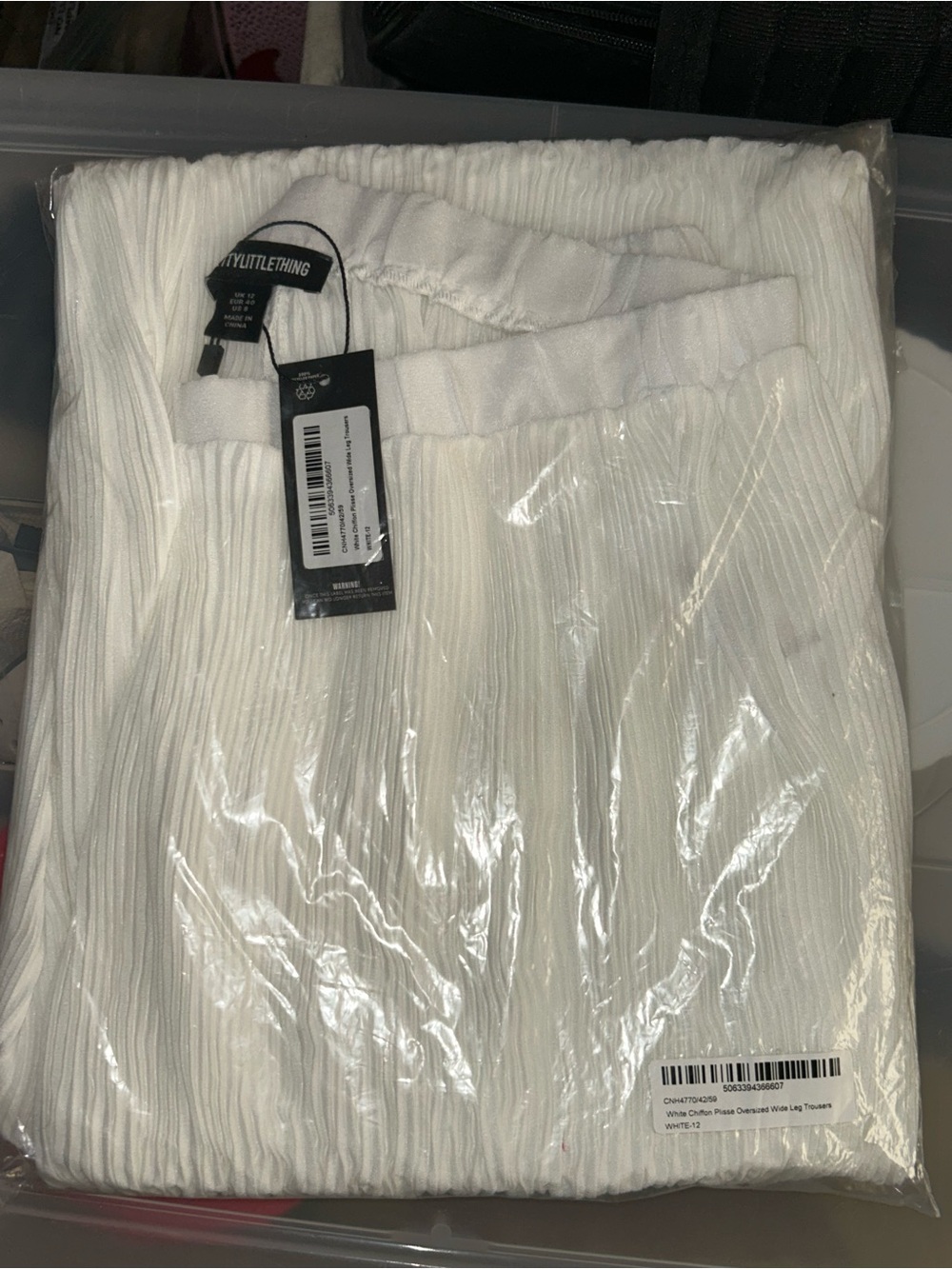 PrettyLittleThing Plisse High Rise Wide-Leg Trousers- NWT - Set of 2 - Size US 8